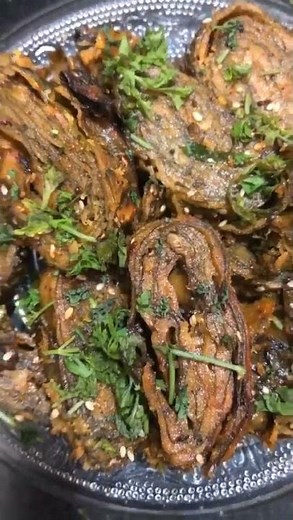 Gujarati Patra recipe homemade - How To Make Patra At Home - Traditional Gujarati Patra