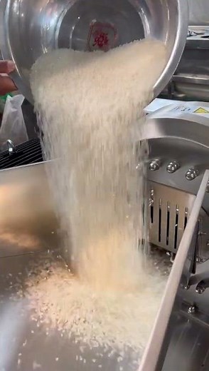 Rice grinding process/Pulverizer machine