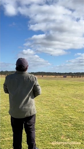 RC PBY Catalina Touchdown on the grass! #Seaplane #Grass #Testing #Flying #RC #Catalina
