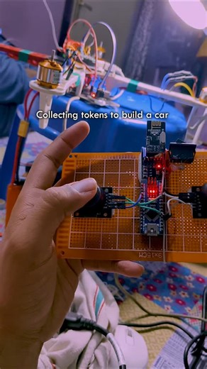 MindModules | Tech & Programming Expert | 📡 How does the NRF module really work? Wireless. Efficient. Power-packed. From remote control to sensor data — this tiny chip does it all.... | Instagram