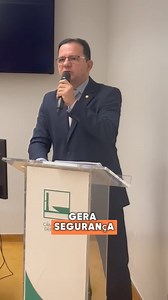 Na manhã de ontem (12) conduzi o seminário sobre navegação na Amazônia: “Liberação dos recursos de ressarcimento da AFRMM retidos no Tesouro Nacional e Transferência da Gestão futura ao Ministério de Portos e Aeroportos” na Câmara dos Deputados. O debate contou com a participação do deputado federal @saullovianna, vice-presidente da Frente Parlamentar da Navegação Interior, @dodocarvalhoam, Presidente da ABANI, integrantes das Frentes Parlamentares da Navegação Interior, da Indústria Naval, da A