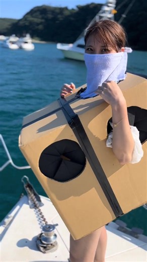 Box in the summer#whatsinthebox #boxgirl #スタンドアップ #箱の中身 #ダンボールの女神 #令和 | Stand Up TV