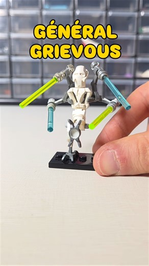 J'ai créé une figurine custom du Général Grievous! #lego #quebec #starwars #generalgrievous #afol