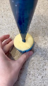 2.7M views · 10K reactions | Solar Eclipse Cupcake #cupcake #cupcakes #solareclipse #cake | Linnea | Facebook