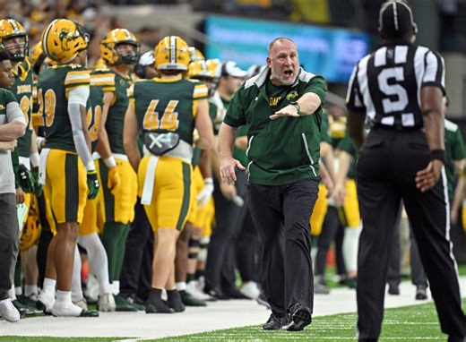 Polasek agrees to new long-term contract at NDSU