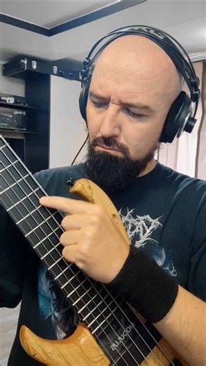 Top-5 Beginner BASS Lines 🔥 #bassguitar #metal #fun