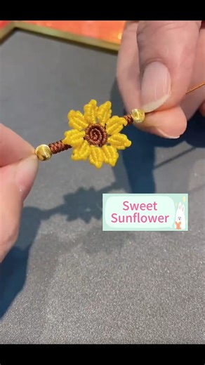 Macrame Mini 🌻🌻 Cute tiny sunflower shines around your wrist. #macramelove #macrame #diy #diyproject #handmadeart #macrameinspiration #craftingfun #sunflowerlove | Curtainall