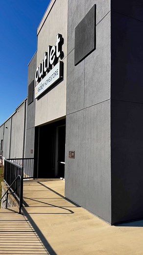 Ashley Outlet on Reels