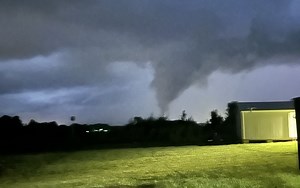 3.5K views · 28 reactions | Thunderstorms blew through the Tri-State, causing some damage The National Weather Service did confirm a tornado hit southeastern Warren and southwestern Clinton counties: https://tinyurl.com/yc4mpskr | LOCAL 12, WKRC-TV | Facebook