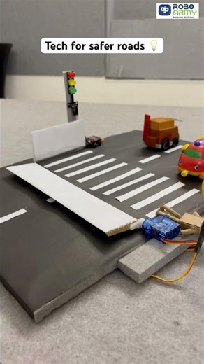 Traffic Light + Servo = Safe Crossing 🛡️#roboarmy #arduinoproject #robotics #traffic
