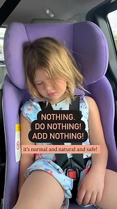 🚨 Parents, listen up! Adding something to stop the head drop is FAR MORE DANGEROUS🚨 Your kiddo’s head falling forward when they sleep in the car? Totally okay (as long as they have neck control!). No head straps. No neck pillows. No DIY hacks. ❌ For babies without neck control, proper harnessing and recline are key! That’s what keeps their head back and their airway open and safe. For kids with neck control, you’ve got nothing to worry about. If they are uncomfortable, they will adjust their h