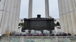 8.7K views · 32 reactions | Talking about the career of Al Jolson and visiting his grave at Hillside Memorial Park in Los Angeles, California #famousgraves #cemetery #hollywood Part 5 | Freyzel Productions | Facebook