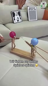 🎈 Das Spiel, das Familien zusammenschweißt und für endlosen Spaß sorgt! 😍 ✅ Fördert Hand-Augen-Koordination ✅ Für Groß & Klein - Perfekt für Familienabende ✅ Kurze Spielrunden 🎯 Hol dir jetzt “Duel Buddies” und starte dein Spielabenteuer! https://koalaknirpse.de/products/duel-buddies-lustiges-familien-spiel | Koalaknirpse