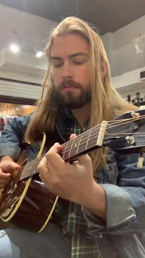 Sloppy Texas Blues Guitar Jam on Gibson J-45