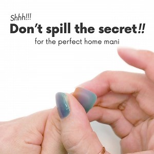 Farewell to chipping nail stickers and smudging nail polishes! Try ohora for your first at-home mani experience. You'll love the results💕 ⠀ Simple 2 steps to get a free gel lamp: Step 1. Add the gel lamp to your cart ️🛒 Step 2. Enter 𝗢𝗛𝗢𝗥𝗔𝗙𝗥𝗘𝗘 at the checkout ✅ (*one-time use only) | VANITY TABLE