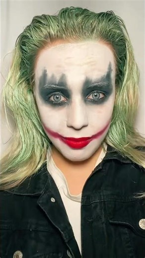 Joker (Heath Ledger) Makeup Tutorial🤡💚