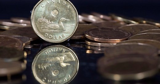 Income and wealth gaps are widening in Canada: StatCan