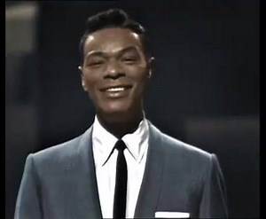 MUSIC: Nat King Cole SONG: Unforgettable, 1951 | The Fabulous Fifties