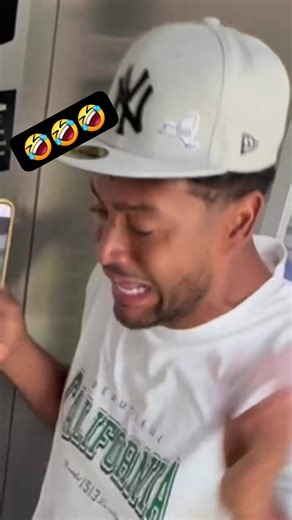 #dontsprinklenosugaronshit | Don't sprinkle no Sugar on shit, keep it 100%