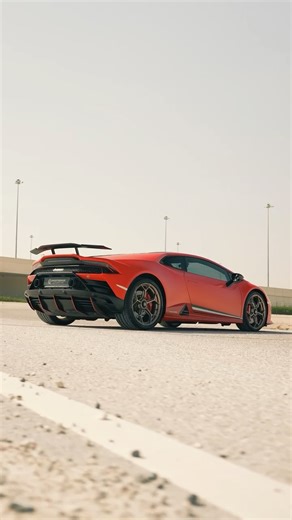 Knightsbridge Automotive on Instagram‎: "Lamborghini Huracan Evo LP640-4 ❤️‍🔥 ◼️2021 ◼️6,150 KM Only ◼️5.2 Liter V10 ◼️640 HP ◼️Qatar Specification ◻️ 20-Inch Alloy Wheels ◻️ Leather & Alcantara Interior in Black w/ Red Accents ◻️ Carbon Ceramic Brakes ◻️ Alcantara Headliner ◻️ Diamond Stiched Seats & Door Inlays ◻️ 12.3-inch Digital Instrument Cluster ◻️ 8.3-inch Infotainment Screen ◻️ Front & Rear Parking Sensors ◻️ Driving Dynamics Control ◻️ Sports Exhaust ◻️ Sport Adjustable Suspension 799