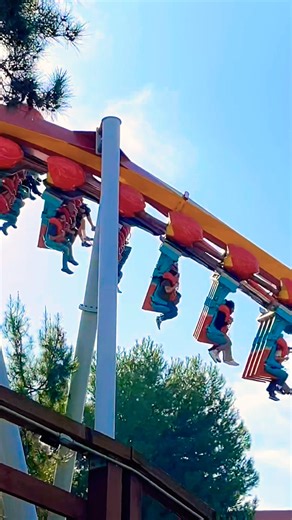 Silver Bullet Roller Coaster at Knott’s Berry Farm #knottsberryfarm #silverbullet #rollercoaster