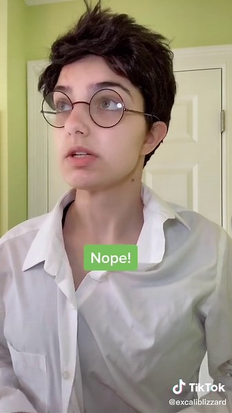 Harry Potter and Draco Malfoy Body Swap Cosplay