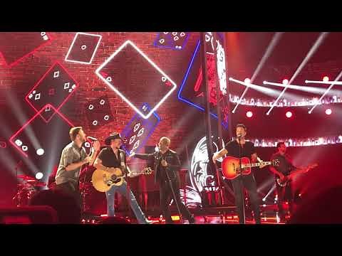 Darius Rucker Ft. Charles Kelley, Jason Aldean, Luke Bryan “Straight to Hell” CMT Awards 2018