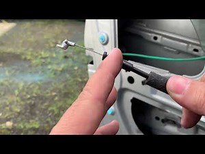 CAR DOOR DOES NOT OPEN FROM THE INSIDE