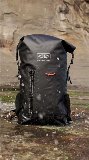 The Surf Backpack EVERY Surfer Needs 🌊🔥