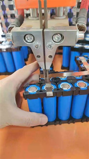 3.1K views · 11 reactions | Assembly lithium batteries pack | Laptop Repair Secrets | Facebook