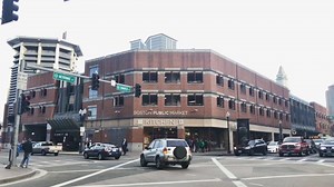 Did you know we validate parking for the Parcel 7 Garage? 🚙 Just $3 for up to 3 hours with any Boston Public Market purchase! Best deal in Boston. Garage entrance located on Sudbury Street (pictured here). Bring your ticket to any BPM vendor to receive a stamp upon purchase! | Boston Public Market