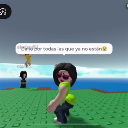 Cómo encontrar emotes y activar micrófono en Roblox