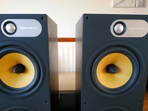 Bowers 685 S2 Review - Stereo Authority