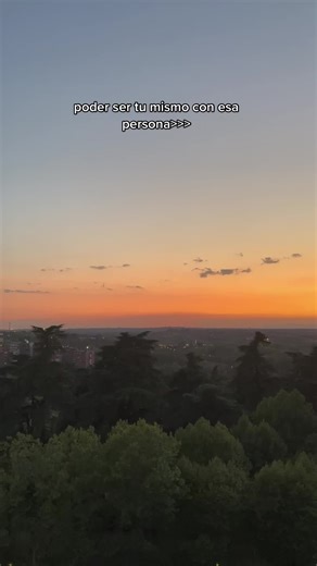 Stunning Sunset Scenes Captured in Time-lapse