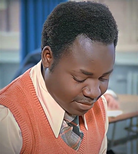 cheating is an art 🥵😎#subscribe #funny #youtubeshorts #viral #trending #exam #comedy #newsubscribers