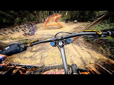 POV 🤯 Asa Vermette's next-level Winning Run from Red Bull Hardline Tasmania 2026!