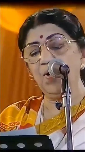 Solah Baras Ki Bali Umar · Lata Mangeshkar Kamal Haasan, Rati Agnihotri