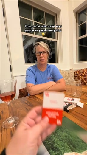  Can't stop laughing! Lucky Egg's Lip Reading Sound Game is pure chaos & fun!  With 400 word cards & loud music, every round is a new challenge. Perfect for parties! 拾 | Notionnovel- | Facebook