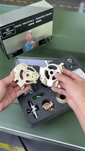 Mini single-cylinder engine model kit #EngineModel #miniengine #Vortrixe #model #engine