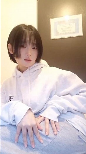 (트외터) 귀여운 여자 방귀 cute girl fart from Twitter(X)