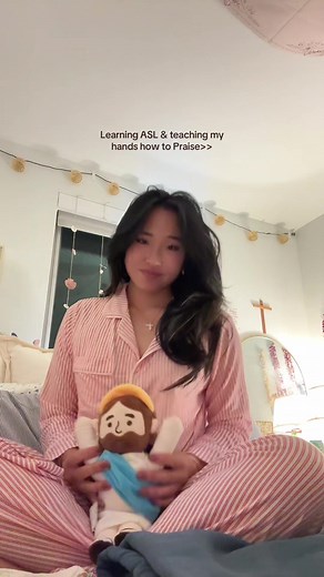 Learning ASL to Praise in Worship