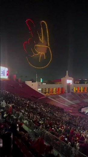 Coliseum Halftime Drone Show #collegemarchingband #drone #usc
