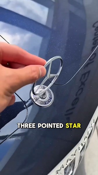 The Secret behind the Mercedes logo 😯 #mercedes #cars #automobile