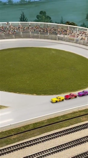 The best N scale display I’ve seen! Mad City train show in Madison, WI 1-17-2024