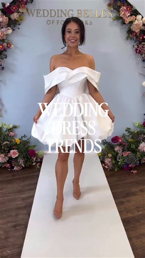 WEDDING DRESS TRENDS 懶 Have you noticed that a trend seems to always...