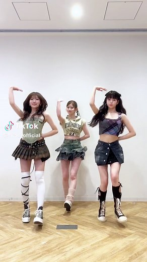 #CDTVライブライブ トップバッター見てくれましたか？⚡️ #RIKU #MAYUKA #RIMA #NiziU #ニジュー #니쥬 #WithU #SWEET_NONFICTION #SWEETNONFICTION_Challenge