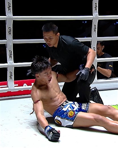ONE SECOND LEFT 😱 Before Wanpadej fights Tang Qiqin at ONE Friday Fights 83, watch him pull off an insane buzzer beater finish over Petphadan! | ONE Championship