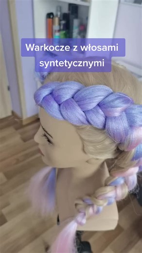 Jak zrobić kolorowe warkocze z włosów syntetycznych