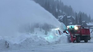 The snow is back. 5” overnight drew the big dog Kodiak Blower out of the cave. ❄️🚛 https://www.alta.com/weather | Alta Ski Area