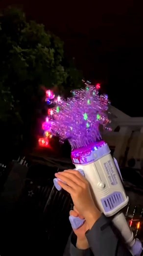 making bubbles making machine | bubble fulane wali #bubbles #motor #project#‪@AkCreateon‬ #diy